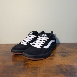 Vans Wayvee Black & White Skate Shoes - Men's Size 9